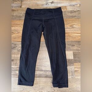 Athleta High Rise Chaturanga Capri Leggings XSP Petite Black